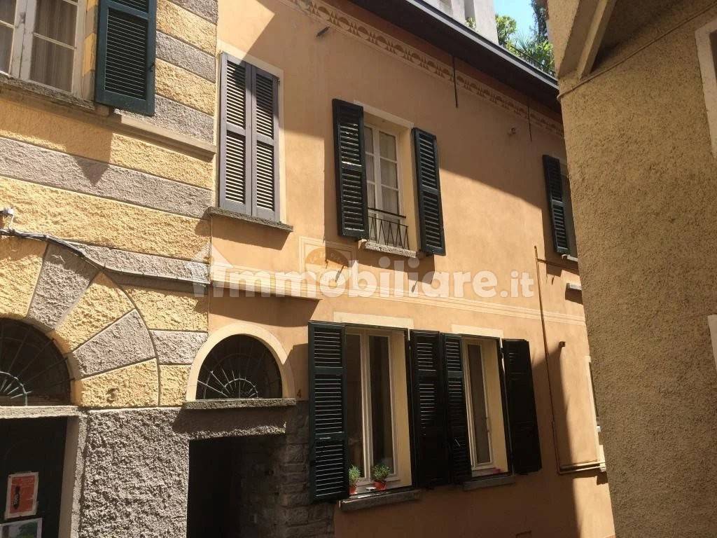 2 chambres Appartement à Moltrasio, Italy No. 78935