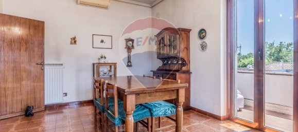 2 Schlafzimmer Wohnung in Rome, Italy, Nr. 358210 2