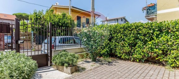 2 Schlafzimmer Wohnung in Rome, Italy, Nr. 358210 30