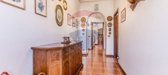 2 Schlafzimmer Wohnung in Rome, Italy, Nr. 358210 14