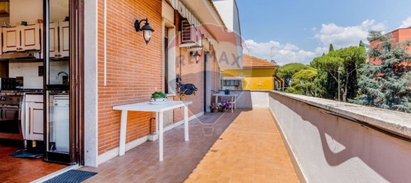 2 Schlafzimmer Wohnung in Rome, Italy, Nr. 358210 23