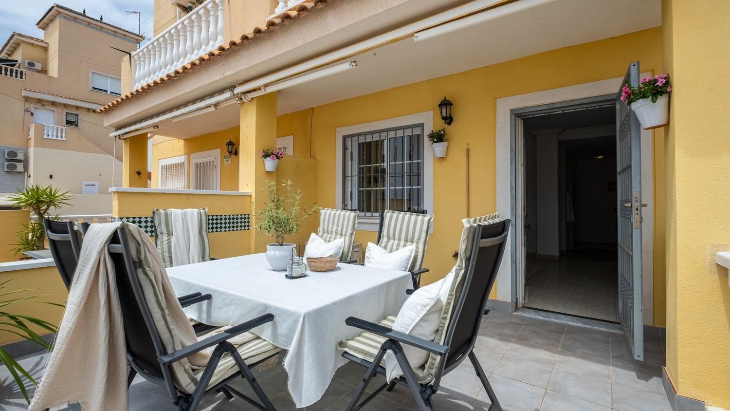 3 bedrooms Duplex in Torrevieja, Spain No. 160788