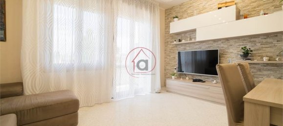 2 bedrooms Apartment in Carpi, Italy No. 373657 11
