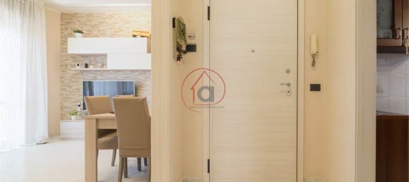 2 bedrooms Apartment in Carpi, Italy No. 373657 8