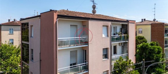 2 bedrooms Apartment in Carpi, Italy No. 373657 32