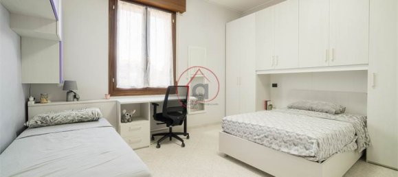 2 bedrooms Apartment in Carpi, Italy No. 373657 55
