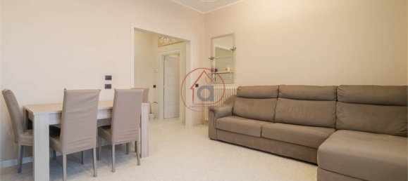 2 bedrooms Apartment in Carpi, Italy No. 373657 10