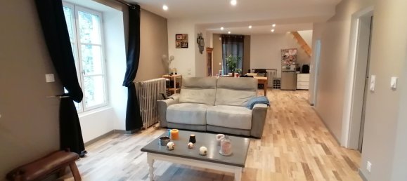 Casa de 3 dormitorios en Oise, France No. 44060 2