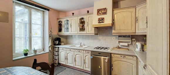 2 bedrooms Apartment in Thionville, France No. 158442 3