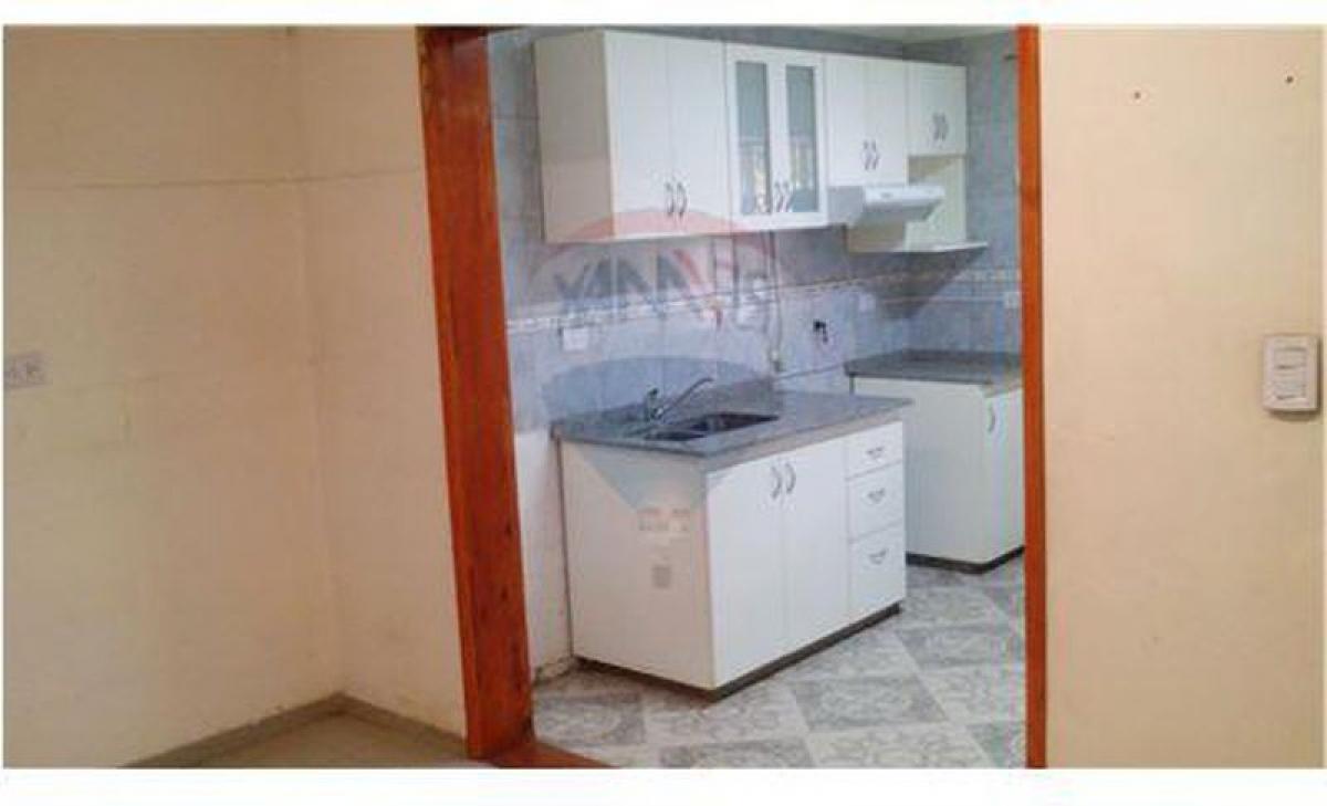 2 bedrooms House in Neuquen, Argentina No. 3090