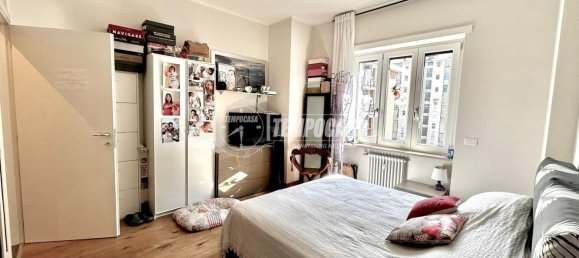 2 bedrooms Apartment in Turin, Italy No. 347111 14