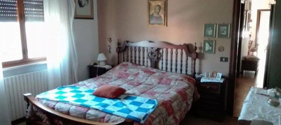 10 rooms Villa in Lucca, Italy No. 11671 6