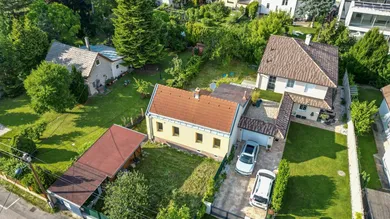  Land in Vienna, Austria No. 166473