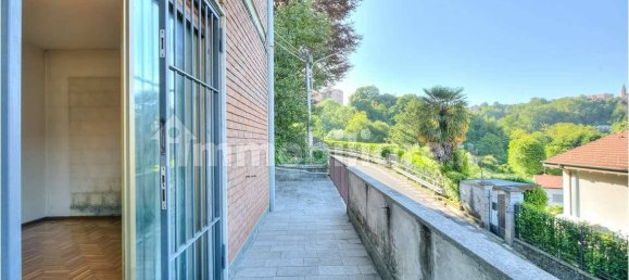 Квартира с 3 спальнями в Комо, Италия № 301942 4