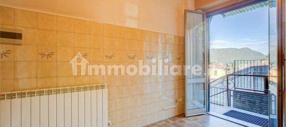 Квартира с 3 спальнями в Комо, Италия № 301942 21