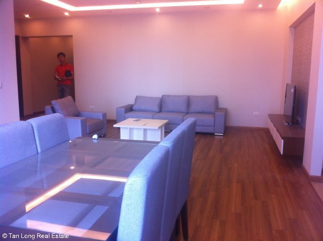 2 Schlafzimmer Wohnung in Cau Giay, Vietnam, Nr. 4549