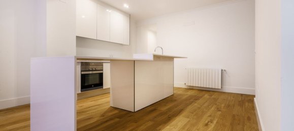 Квартира с 2 спальнями в Мадрид, Испания № 85129 5