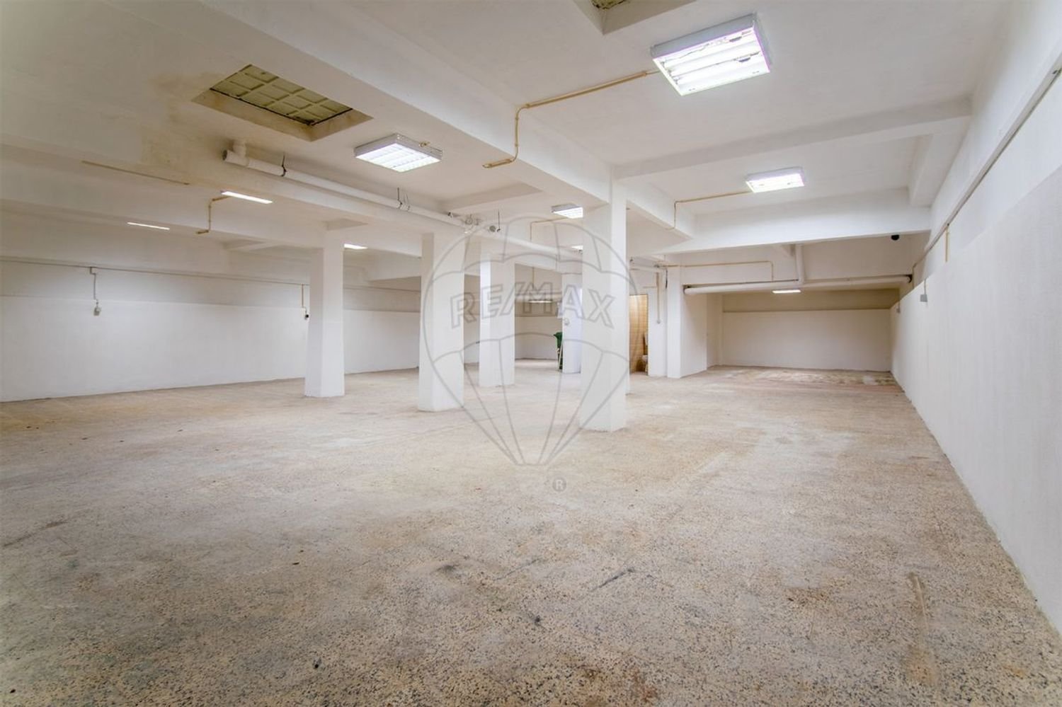 Armazém em Amadora, Portugal 202 m² N.º 78339