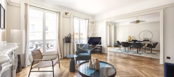3 bedrooms Apartment in Paris, France No. 178071 2