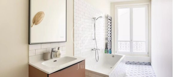 3 bedrooms Apartment in Paris, France No. 178071 22