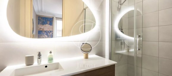 3 bedrooms Apartment in Paris, France No. 178071 15