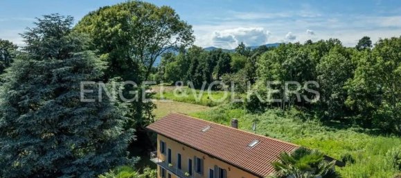 4 bedrooms Villa in Brebbia, Italy No. 109166 2