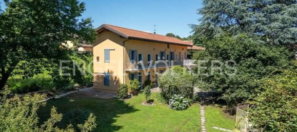 4 bedrooms Villa in Brebbia, Italy No. 109166 16