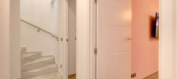 3 bedrooms Townhouse in Marbella, Spain No. 150239 16