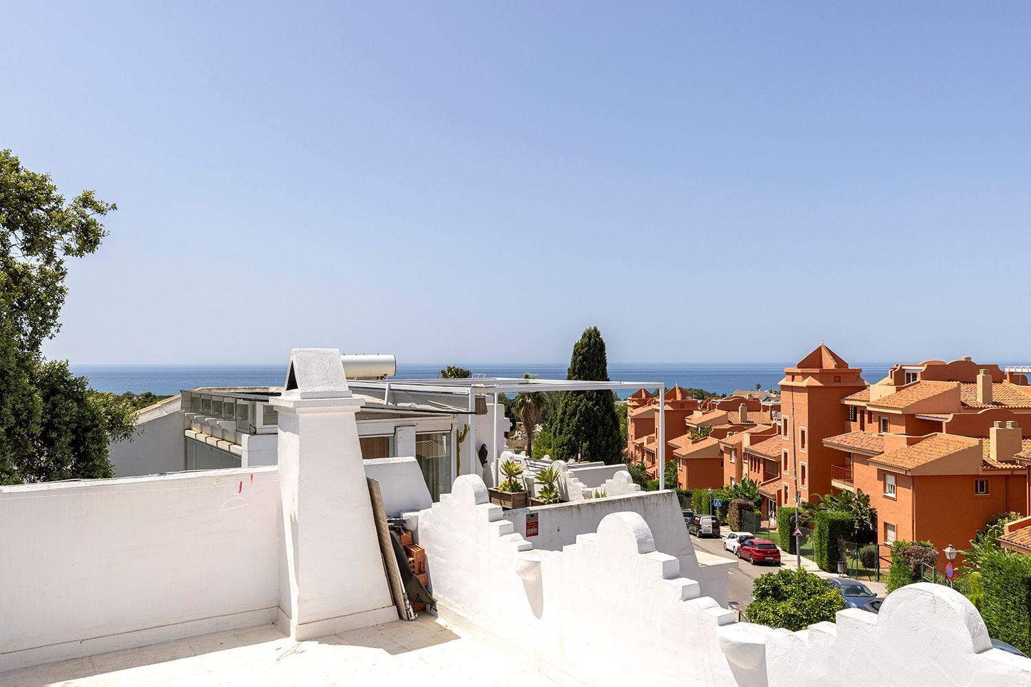 3 bedrooms Townhouse in Marbella, Spain No. 150239