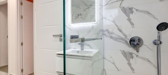 3 bedrooms Townhouse in Marbella, Spain No. 150239 19