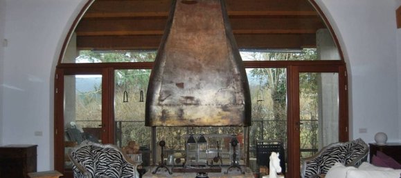 8 bedrooms Villa in Pescasseroli, Italy No. 61027 7