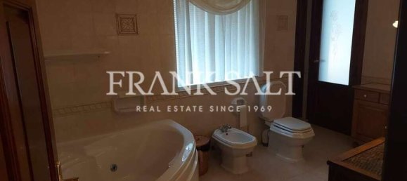 3 غرف نوم طابقين في Santa Venera, Malta رقم 10709 6