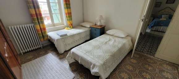 4 Schlafzimmer Haus in Autignac, France, Nr. 38014 12