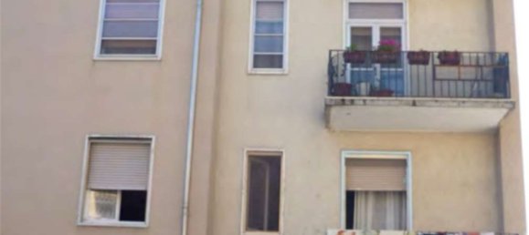 5 rooms Apartment in Suzzara, Italy No. 273076 4