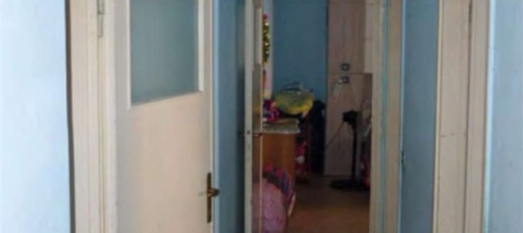 5 rooms Apartment in Suzzara, Italy No. 273076 8