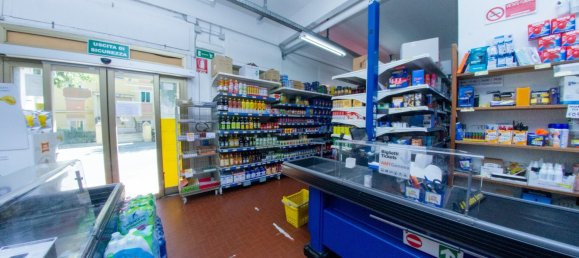 3 Schlafzimmer Gewerbliche Immobilie in Genoa, Italy, Nr. 331926 22