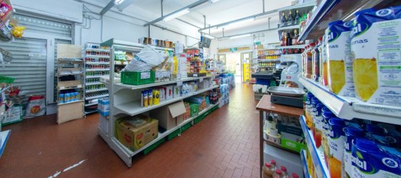 3 Schlafzimmer Gewerbliche Immobilie in Genoa, Italy, Nr. 331926 20