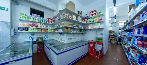 3 Schlafzimmer Gewerbliche Immobilie in Genoa, Italy, Nr. 331926 15