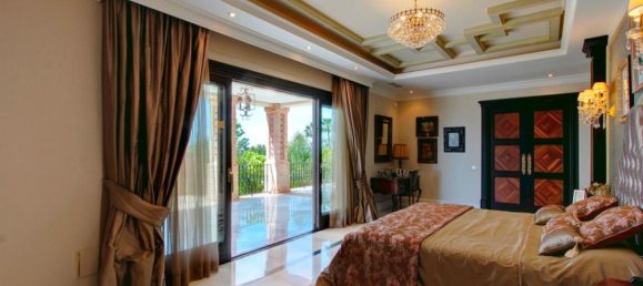 6 bedrooms Castles in Marbella, Spain No. 99895 30