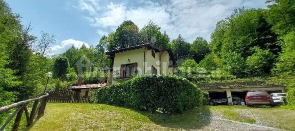6 bedrooms Apartment in Abetone Cutigliano, Italy No. 352873 2