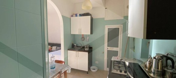 1 bedroom Apartment in Bari, Italy No. 18299 5