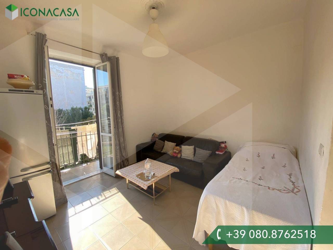 1 bedroom Apartment in Bari, Italy No. 18299