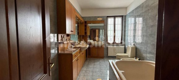 Вилла с 3 спальнями в Греццаго, Италия № 307886 17