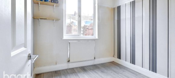 2 bedrooms Bungalow in Rainham, United Kingdom No. 4843 9