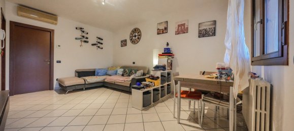 2 bedrooms Villa in Fiscaglia, Italy No. 265891 3