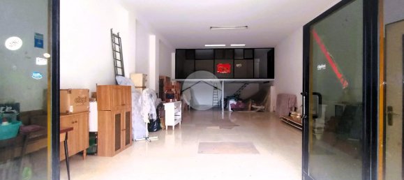 Propiedad comercial de 1 habitación en Manfredonia, Italy No. 70797 15