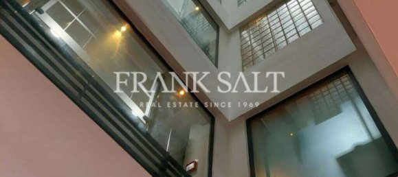 234m² Office in Saint Julian's, Malta No. 13625 12