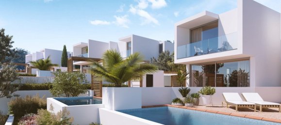 3 bedrooms Villa in Moraira, Spain No. 9047 2