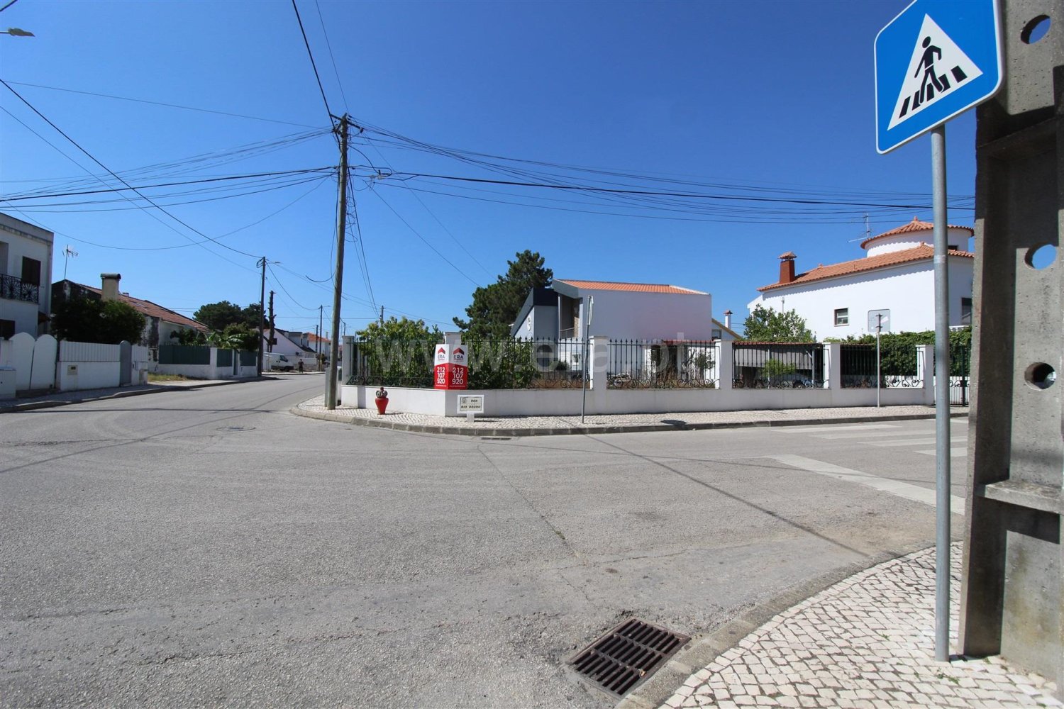 417m² Land in Quinta do Conde, Portugal No. 330768
