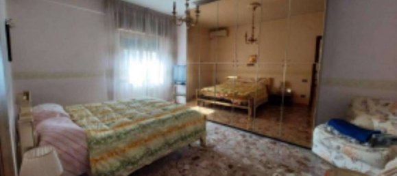 5-Zimmer Wohnung in Naples, Italy, Nr. 14185 7